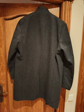Abrigo Mango gris hombre