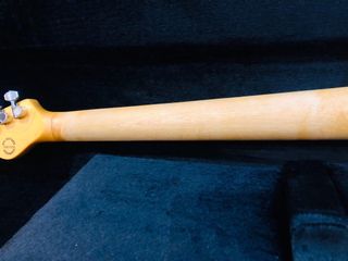 Guitarra Eléctrica G&L ASAT Tribute Sunburst