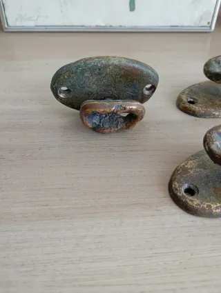 Conjunto de 5 tiradores antiguos