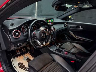 Mercedes-Benz Clase CLA AMG NIGHT