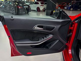 Mercedes-Benz Clase CLA AMG NIGHT