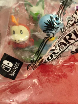 Figuras Pokémon Escarlata Nintendo