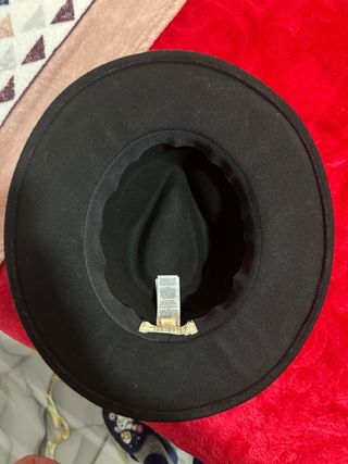 Sombrero negro Cortefiel mujer