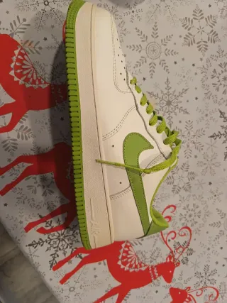 Nike Air Force 1 Verde y Blanco