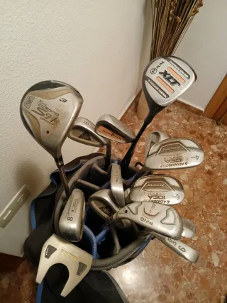 Bolsa con palos de golf Cobra