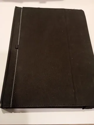 Funda eVitta con Teclado USB para Tablet 9.7-10.1