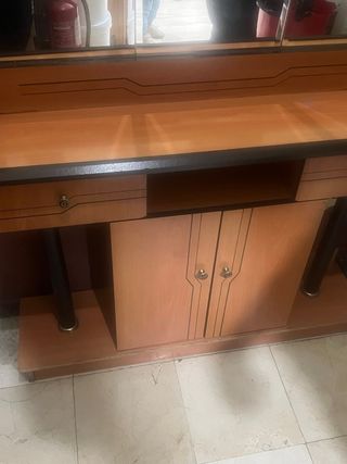 Mueble de salón o entrada madera y cristal