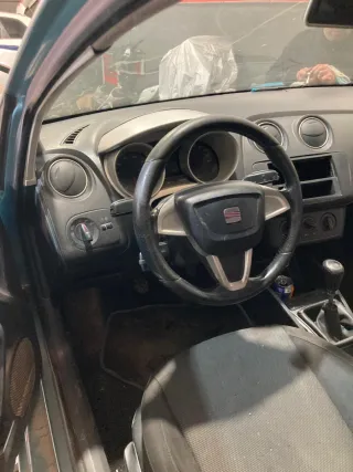 Seat Ibiza para piezas tengo tooodoo falta motor