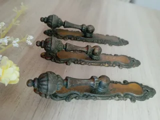 Lote 3 Tiradores Antiguos Metal Dorado