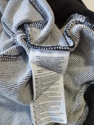 Sudadera Nike Gris con Capucha