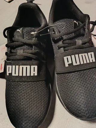 Zapatillas Puma Negras y Grises
