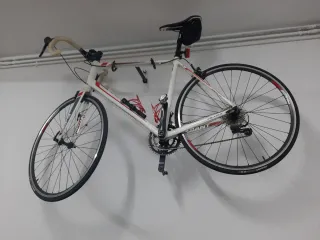 Bicicleta Carretera Giant Blanca