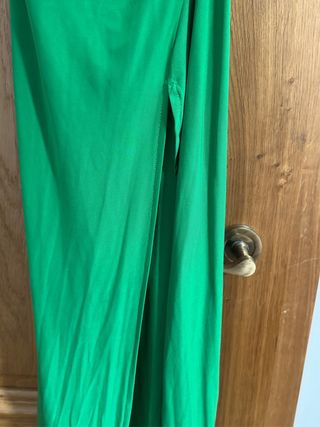 Vestido verde tirantes largo
