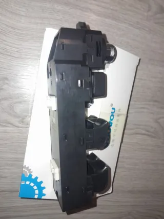 Interruptor maestro de elevalunas  electrico