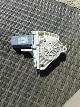 Centralita elevalunas VW Passat B6 1K0959793G