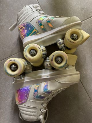 Patines de 4 ruedas blancos