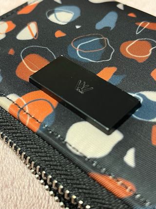 Cartera mujer estampado geométrico