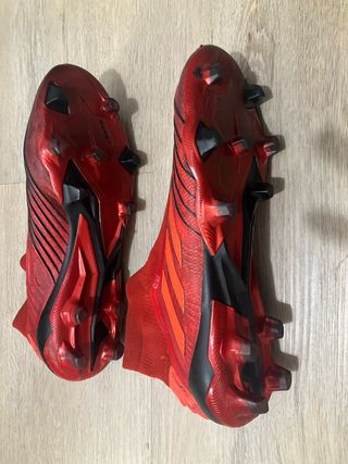 Botas de fútbol Adidas Predator Rojas