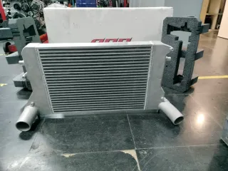 Intercooler APR Vw Golf 5/6/R/S3/TT/León 2