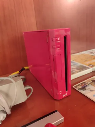 Consola Wii Roja + 8 Juegos