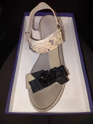 Sandalias Hispanitas Cuña Beige/Gris