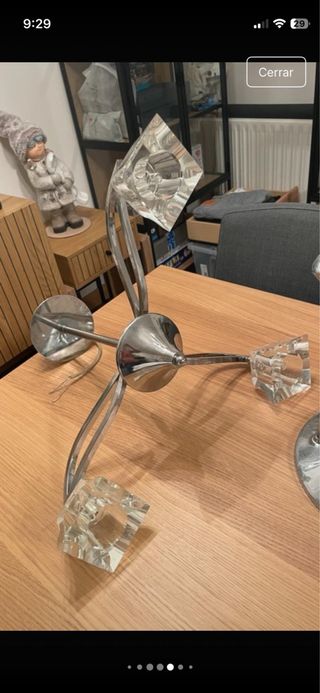 Lámpara de mesa de cristal y metal