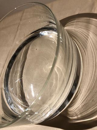 Ciotola rotonda in vetro trasparente