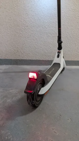 Patinete Eléctrico NIU KQi2 Pro Blanco