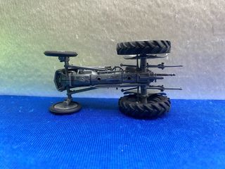TRACTOR DE MINIATURA MASSEY FERGUSON TEA-20 1:32