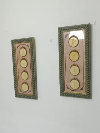 Cuadros decorativos dorados y rosas