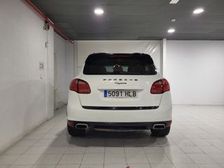 Porsche Cayenne 2012