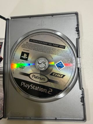 Jogo PS2 SmackDown vs Raw 2007 Platinum