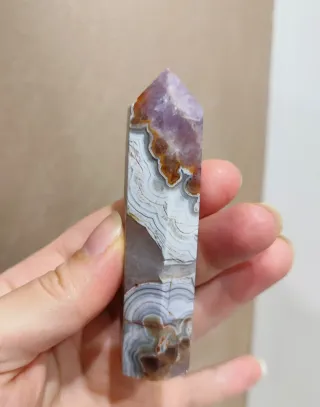 Torre cristallo di ametista e agata