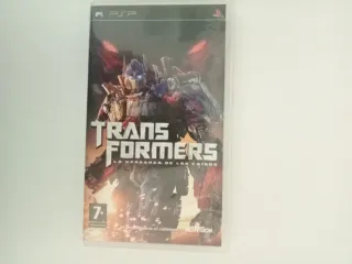 Transformers La Venganza de los Caídos PSP