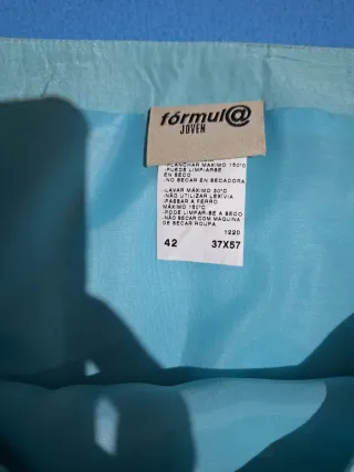 Conjunto chaqueta y falda T.42