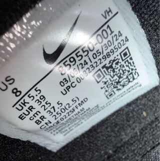 Nike Air Max Thea Mid Botines Negros