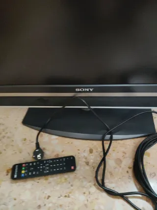 Televisor Sony Negro y Plateado