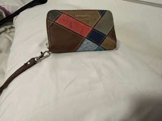 Monedero Desigual patchwork en petfecto estado