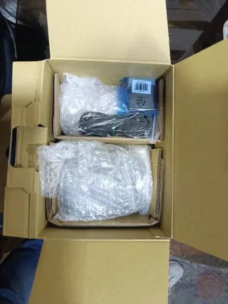 Cámara Canon EOS 2000D Kit Nueva