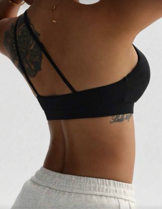 Sujetador deportivo asimétrico negro