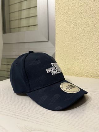 Gorra The North Face Negra y Blanca