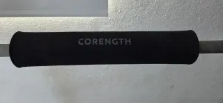 Banco de pesas y barra con discos