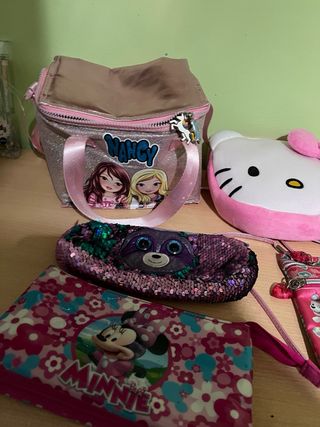 Lote de 5 Bolsos Infantiles y estuches