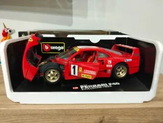 Bburago Ferrari F40 1:18 modello Evoluzione 1992