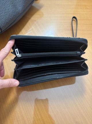 Bolso y monedero Guess estampado G