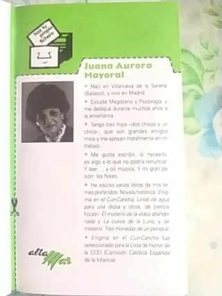 Tres Monedas de Un Penique, de Juana Aurora May