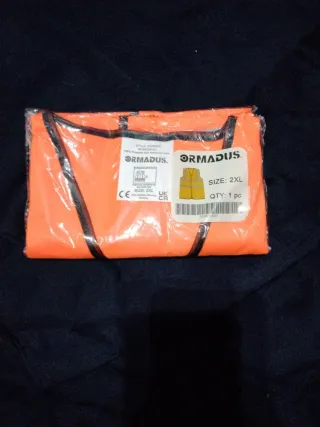 Regalo chaleco por compra de Sudadera térmica negr