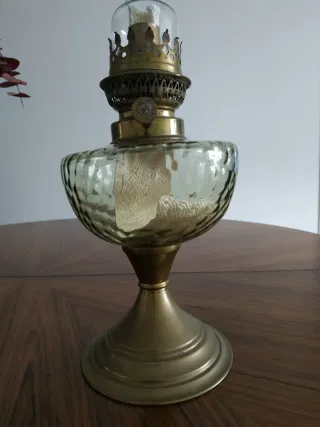 Quinqué antiguo latón y cristal