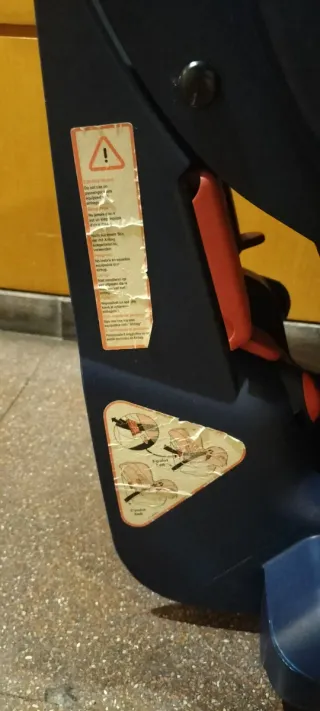 Silla de coche infantil verde