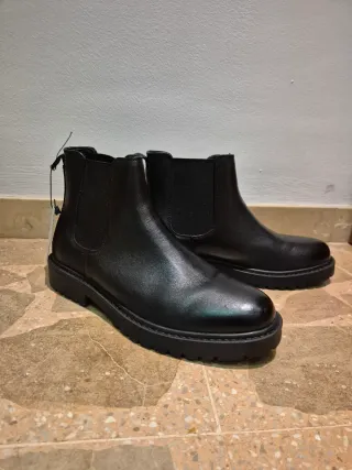 Botines Chelsea Mango Negros Hombre